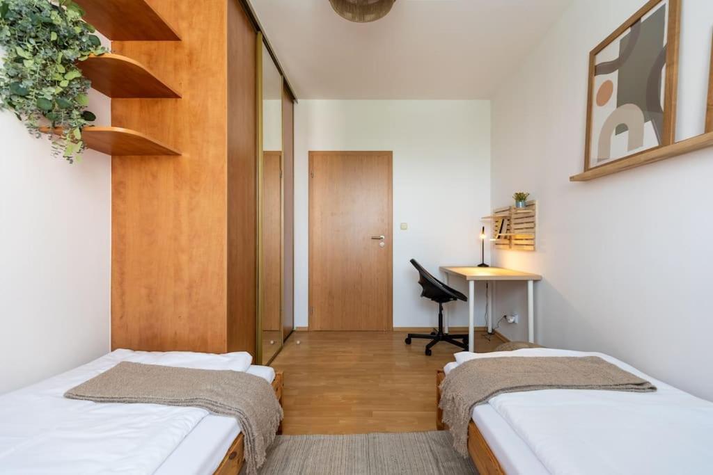 Duna Retreat: City Serenity Bratislava Ngoại thất bức ảnh